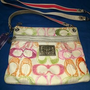 Coach Poppy Scribble print purse